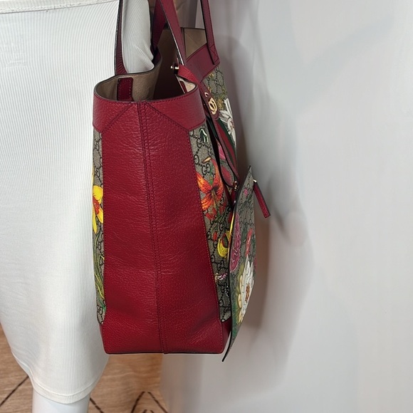 GG Supreme Monogram Flora Web Large Ophidia Red Leather Tote w/Pouch and Divider - Picture 4 of 16